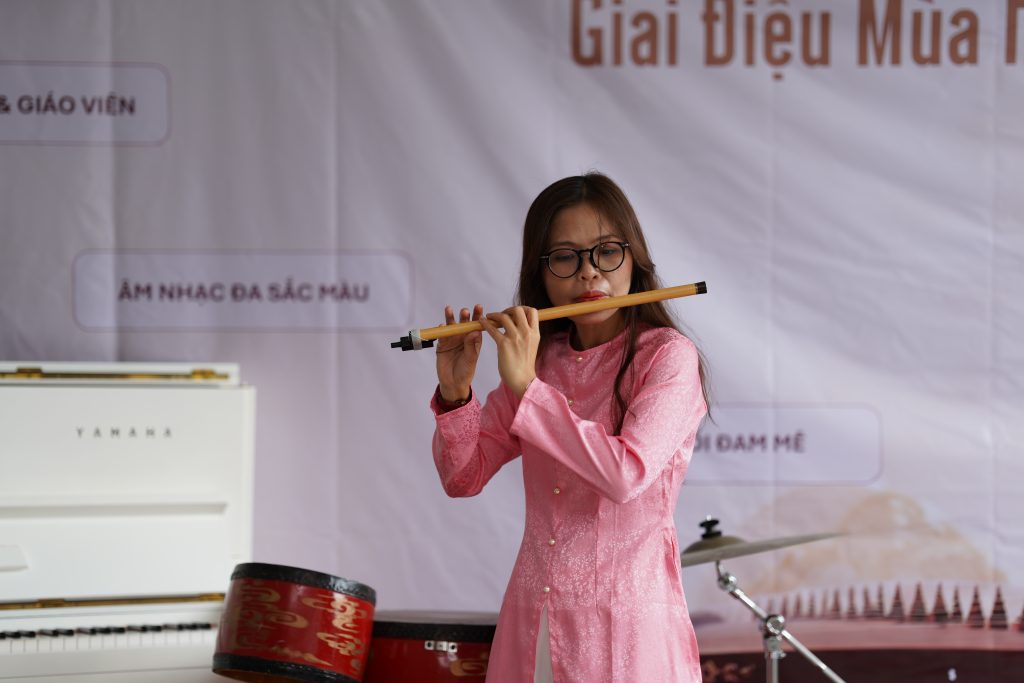 Flute là gì? Lịch sử, cấu tạo và cách bắt đầu học Flute - DSC06402