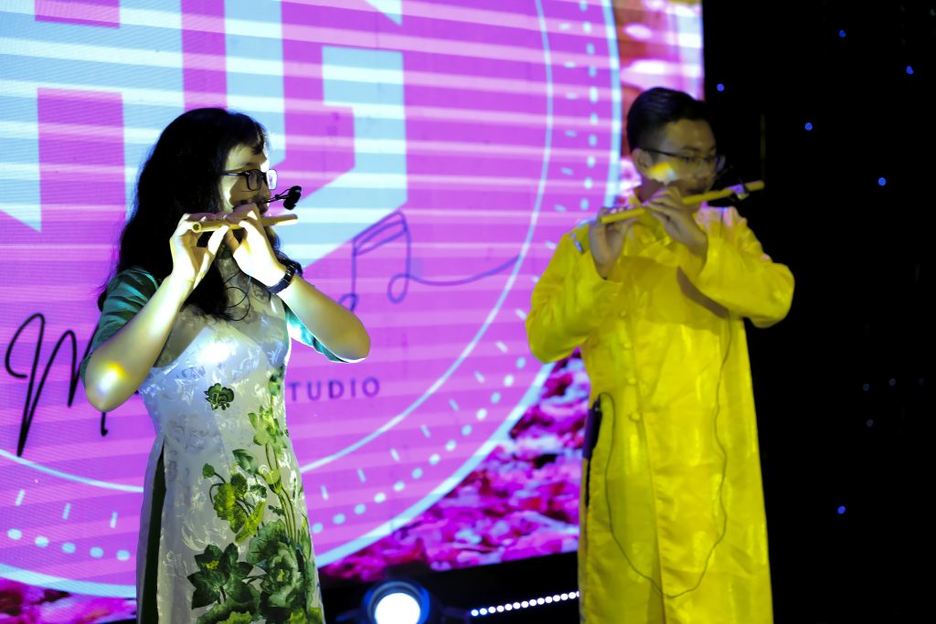 Flute là gì? Lịch sử, cấu tạo và cách bắt đầu học Flute - HG Music – Studio_298